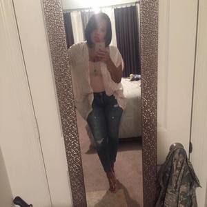 Meet your Posher, Teronica